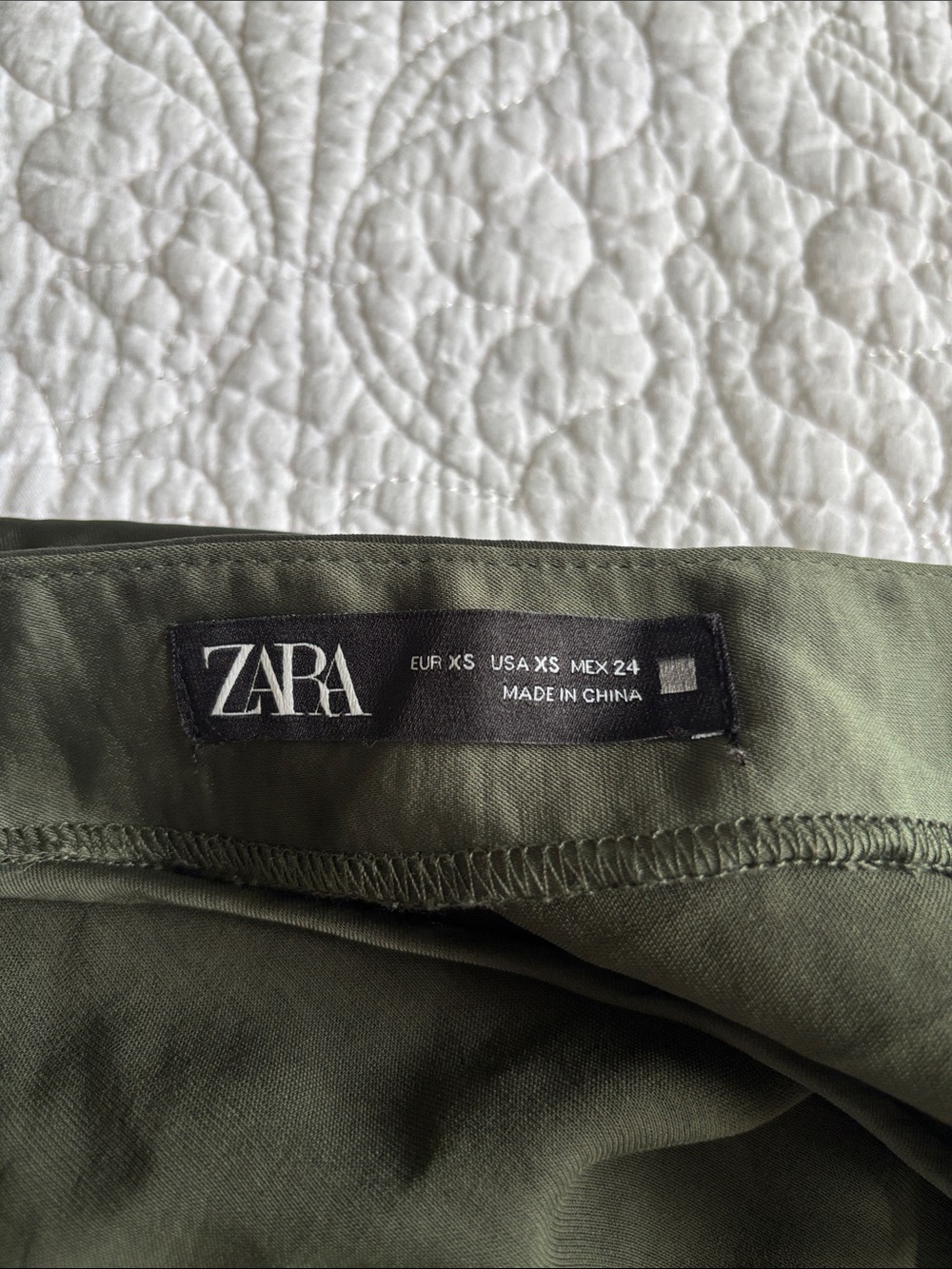 Zara Satin Midi Slip Dress Ruched Side Spaghetti Straps Emerald Green Size XS - Picture 7 of 14